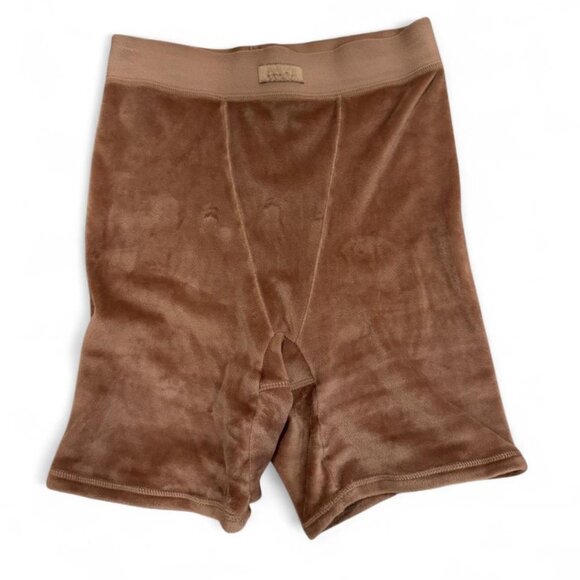 SKIMS Velour Boxer - Sienna - Picture 1 of 3